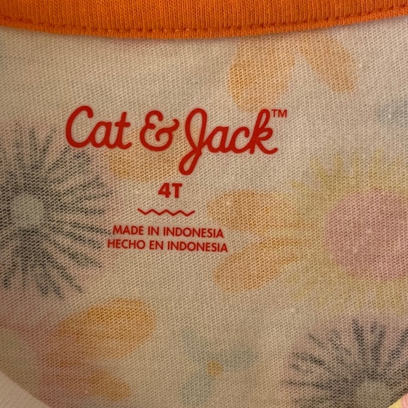 ⬇️Price⬇️ NWT Bundle of 3 Cat & Jack Toddler Girls Tops 4T - Picture 5 of 13